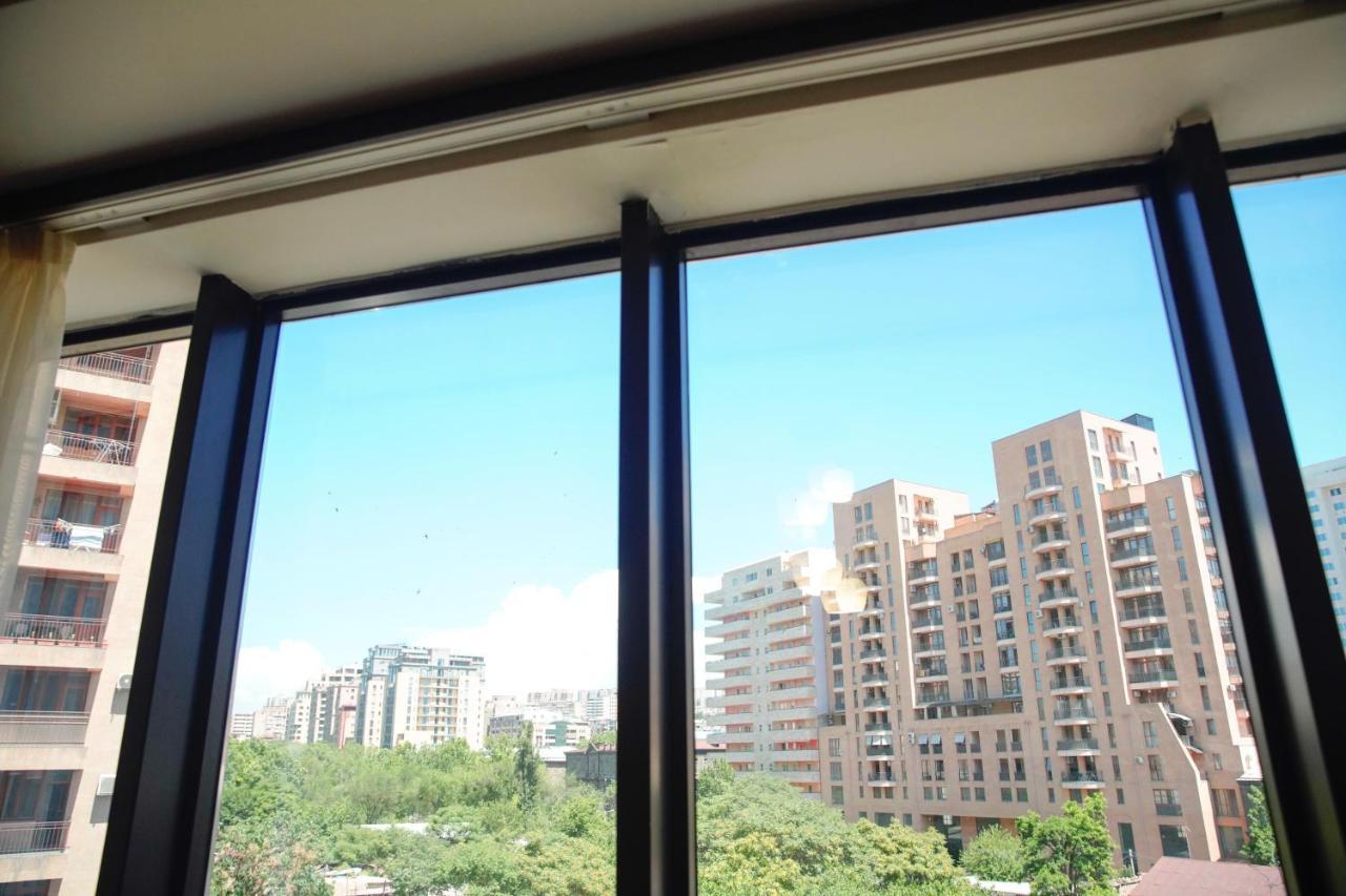 City Center Appartment At Buzand St. Erevan Exterior foto